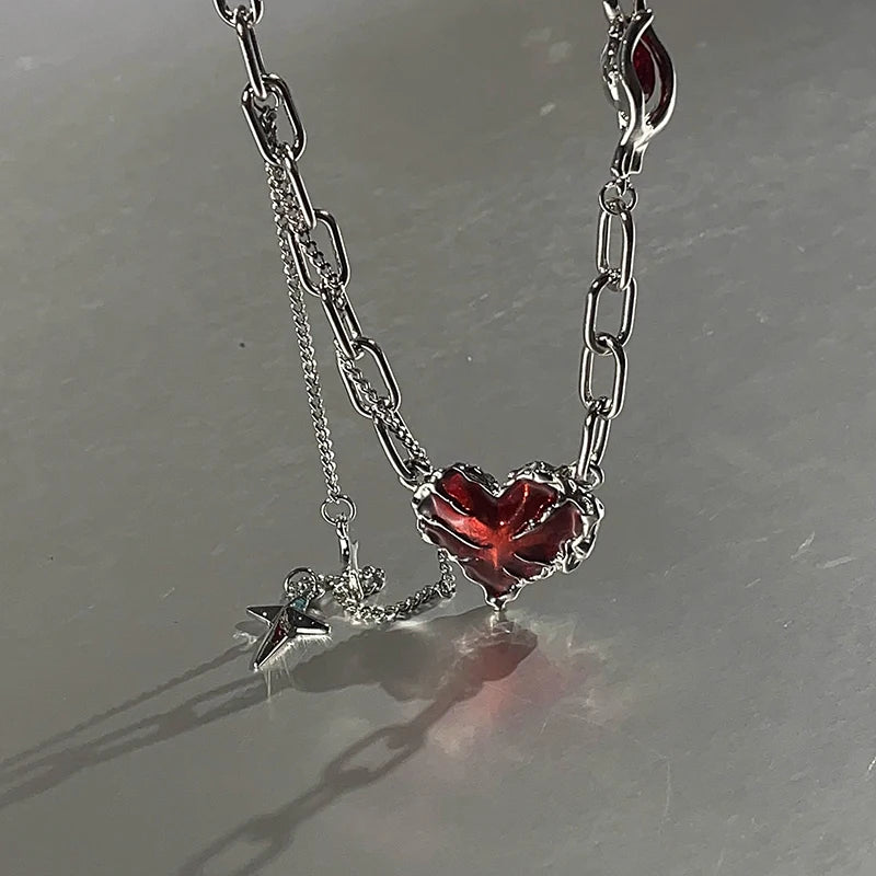Y2K Gothic Red Heart Necklace - product features