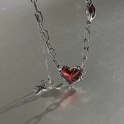 Y2K Gothic Red Heart Necklace - product features