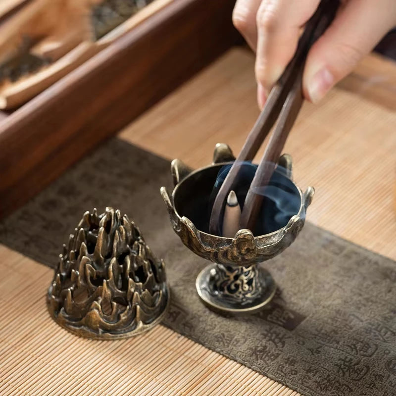 Mini Alloy Incense Holder - product features